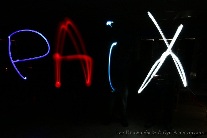 paix light painting