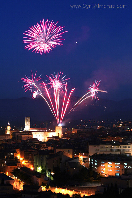 Feu d'artifice vielle ville de Grasse