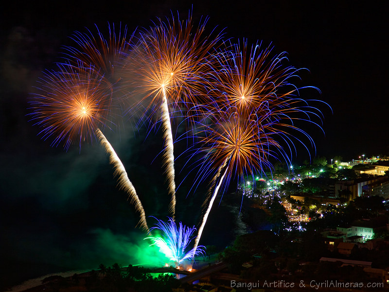 fireworks st denis