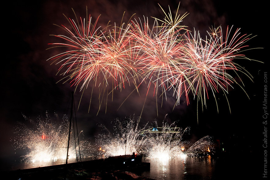 fireworks from water