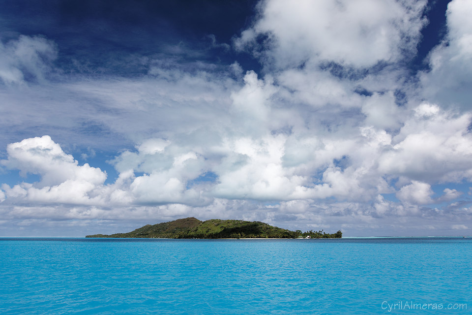 motu dans lagon bora bora